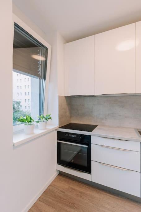 Stylish Apartment Retreat บราติสลาวา ภายนอก รูปภาพ